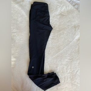 Lululemon black leggings